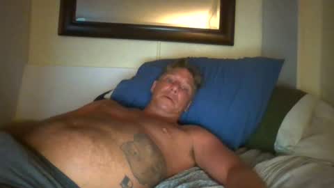 Snapshot of xxxelentdick chatting on 19, 7, 2026 deeeeznutz online show from 19, 7, 2026