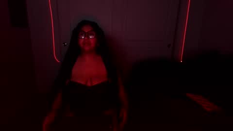 Snapshot of xxxenmascaradosxxx chatting on 23, 4, 2026 Parejahot69 online show from 23, 4, 2026