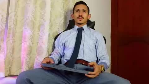Kev online show from 5, 5, 2026