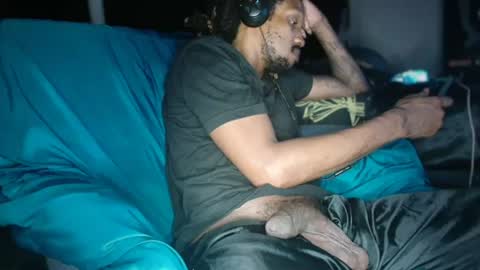 xxxjrstrokesxxx online show from 22, 7, 2026