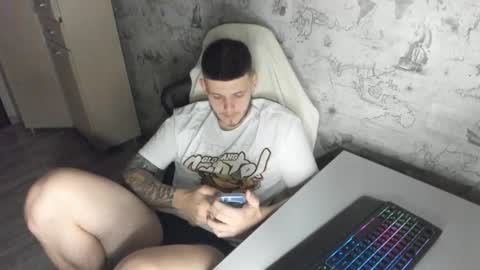 Snapshot of xxxrussel chatting on 19, 9, 2025 xxxrussel online show from 19, 9, 2025