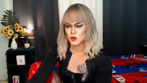 Snapshot of xyournightmarequeenx chatting on 20, 12, 2024 QueenMarina online show from 20, 12, 2024
