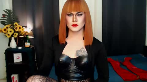 Snapshot of xyournightmarequeenx chatting on 8, 2, 2025 QueenMarina online show from 8, 2, 2025