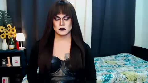Snapshot of xyournightmarequeenx chatting on 21, 9, 2025 QueenMarina online show from 21, 9, 2025