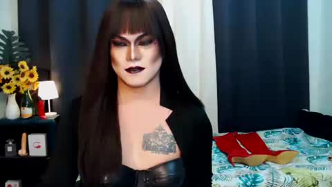 Snapshot of xyournightmarequeenx chatting on 22, 9, 2025 QueenMarina online show from 22, 9, 2025