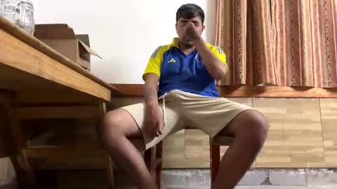 Snapshot of y0ungwithbrowndick chatting on 28, 3, 2026 BROWN DICK online show from 28, 3, 2026
