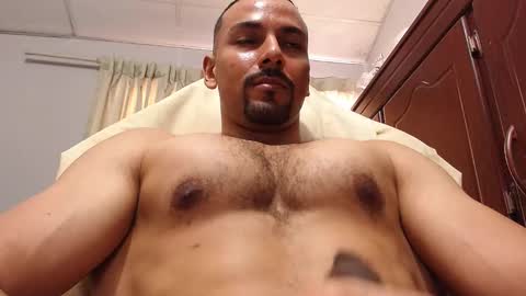  Yago Fox  online show from 13, 1, 2025