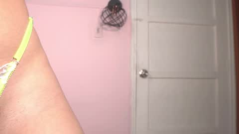 petronila online show from 15, 10, 2025