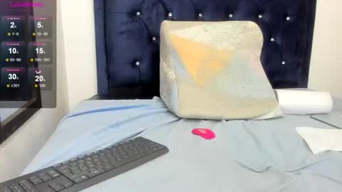 yaiza_sexylovee online show from 13, 6, 2026