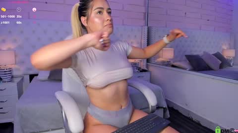 Snapshot of yaky_ chatting on 23, 12, 2024 Yakeline online show from 23, 12, 2024