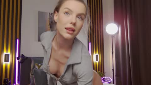 yamaguchi_ online show from 16, 1, 2025