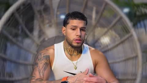 yamp sambrano online show from 4, 10, 2025