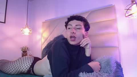 YANG online show from 22, 12, 2025