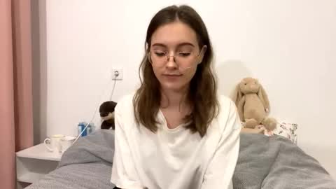 Snapshot of yaniraekberg chatting on 20, 10, 2025 Marry online show from 20, 10, 2025