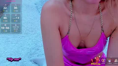 Snapshot of yannanoel chatting on 20, 10, 2025 im hot today online show from 20, 10, 2025
