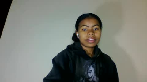 Snapshot of yannick_01 chatting on 16, 6, 2026 yannick_01 online show from 16, 6, 2026