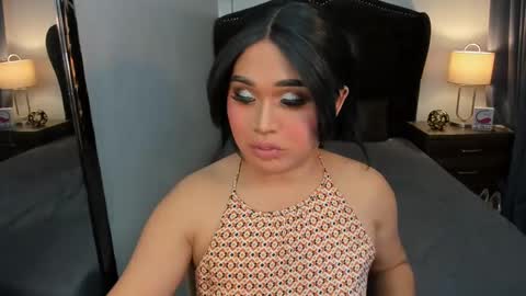 Snapshot of yanny_xoxo chatting on 16, 1, 2025 Allisonn online show from 16, 1, 2025