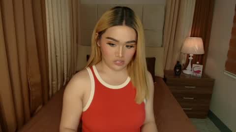 Snapshot of yanny_xoxo chatting on 14, 2, 2025 Allisonn online show from 14, 2, 2025