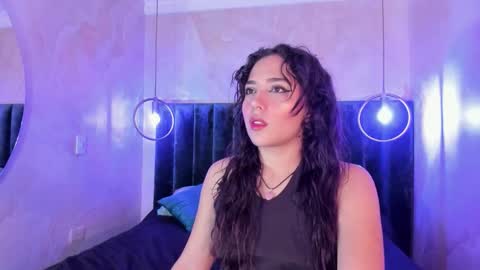 yara_shiine online show from 15, 1, 2026