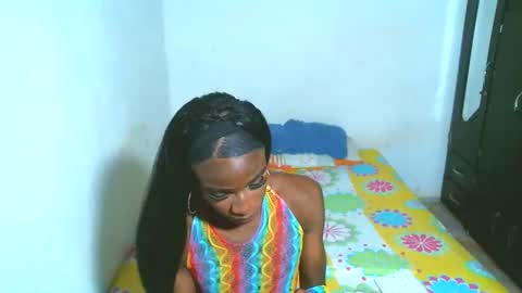 Snapshot of yarithza_ts2003 chatting on 23, 1, 2025 YARITHZA online show from 23, 1, 2025