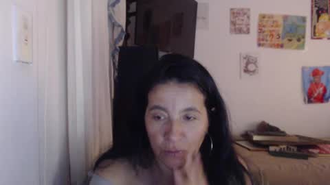 yasmin_love85 online show from 22, 9, 2025