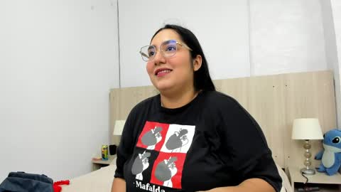 Yasmin Ortiz online show from 19, 3, 2026