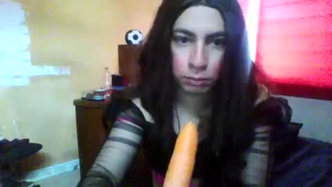 Snapshot of yasmin_paez23 chatting on 12, 1, 2025 Yasmin Paez online show from 12, 1, 2025