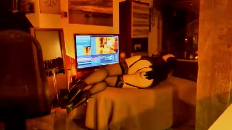 yassminhot84 online show from 28, 2, 2026