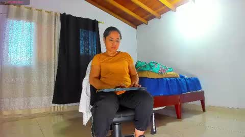 Snapshot of yaya____ chatting on 5, 7, 2026 yaya____ online show from 5, 7, 2026