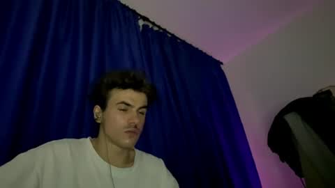 Snapshot of yayay333 chatting on 11, 7, 2026 yayay333 online show from 11, 7, 2026