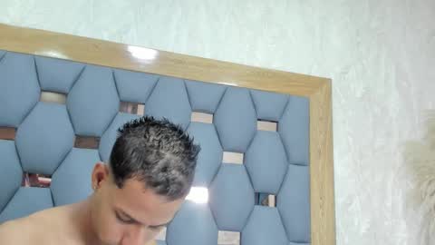 yayi derek  online show from 23, 11, 2025