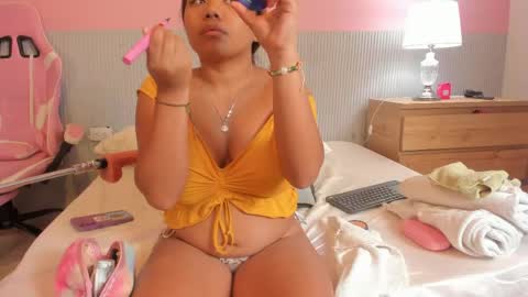 Snapshot of yeika_foxy chatting on 20, 3, 2026 yeika_foxy online show from 20, 3, 2026