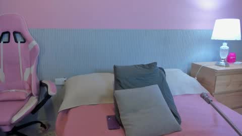 Snapshot of yeika_foxy chatting on 29, 3, 2026 yeika_foxy online show from 29, 3, 2026