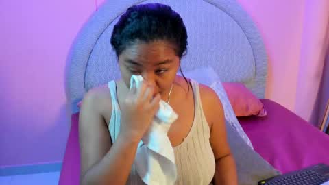 Snapshot of yeika_foxy chatting on 7, 5, 2026 yeika_foxy online show from 7, 5, 2026