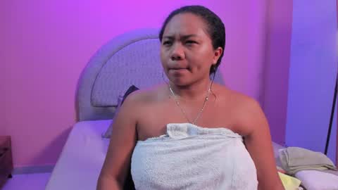Snapshot of yeika_foxy chatting on 12, 7, 2026 yeika_foxy online show from 12, 7, 2026