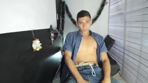 yeison_77 online show from 20, 12, 2024