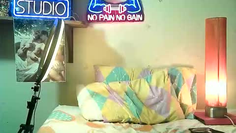 yeisoncastellanos1999 online show from 11, 1, 2026