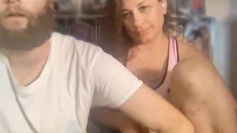 Jennmike online show from 3, 8, 2026