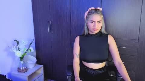 Yeli Amber online show from 7, 1, 2026