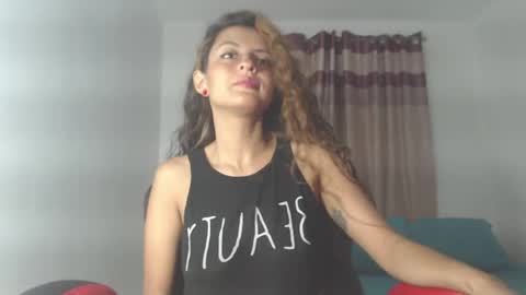 Snapshot of yemaya_28 chatting on 30, 4, 2026 Yemaya 28 online show from 30, 4, 2026