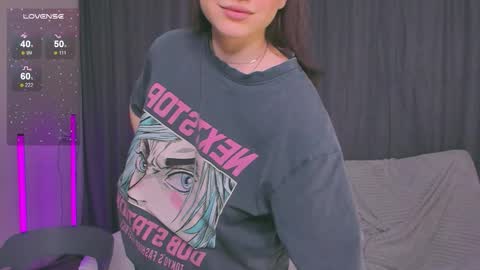 Snapshot of yes_ready chatting on 29, 11, 2025 eva online show from 29, 11, 2025