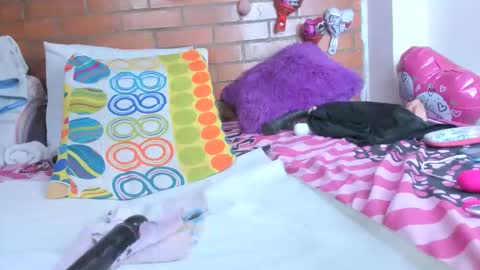 Snapshot of yesicasquirt65 chatting on 24, 2, 2026 yesicasquirt65 online show from 24, 2, 2026