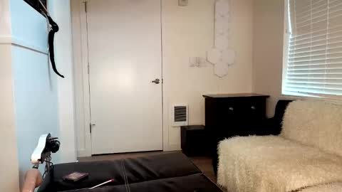 Ashley online show from 20, 3, 2026