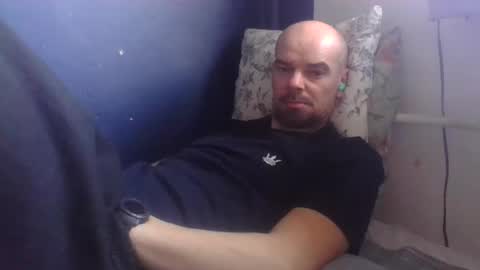 Snapshot of yewloo chatting on 8, 3, 2025 yewloo online show from 8, 3, 2025