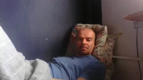 Snapshot of yewloo chatting on 16, 10, 2025 yewloo online show from 16, 10, 2025