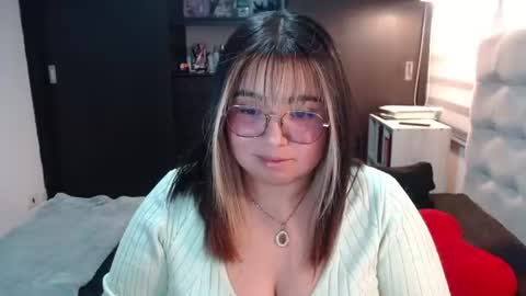 hii i am yini online show from 14, 6, 2026
