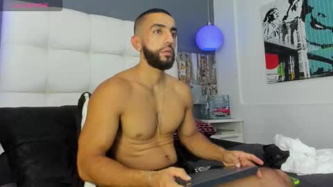 Yiyo online show from 9, 11, 2025