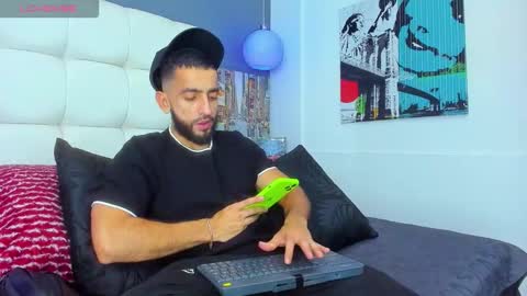 Yiyo online show from 29, 11, 2025