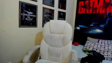 yker online show from 14, 10, 2025