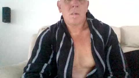 Snapshot of ykk769 chatting on 18, 9, 2025 ykk769 online show from 18, 9, 2025